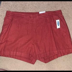 Old Navy red shorts